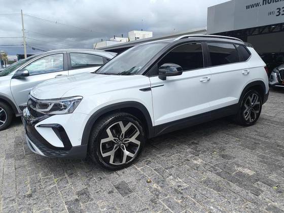 VOLKSWAGEN TAOS 1.4 250 TSI TOTAL FLEX HIGHLINE AUTOMÁTICO